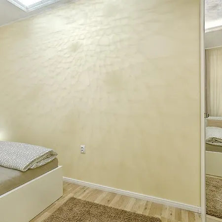 Apartment Ondrejska 20 Карлові Вари Екстер'єр фото